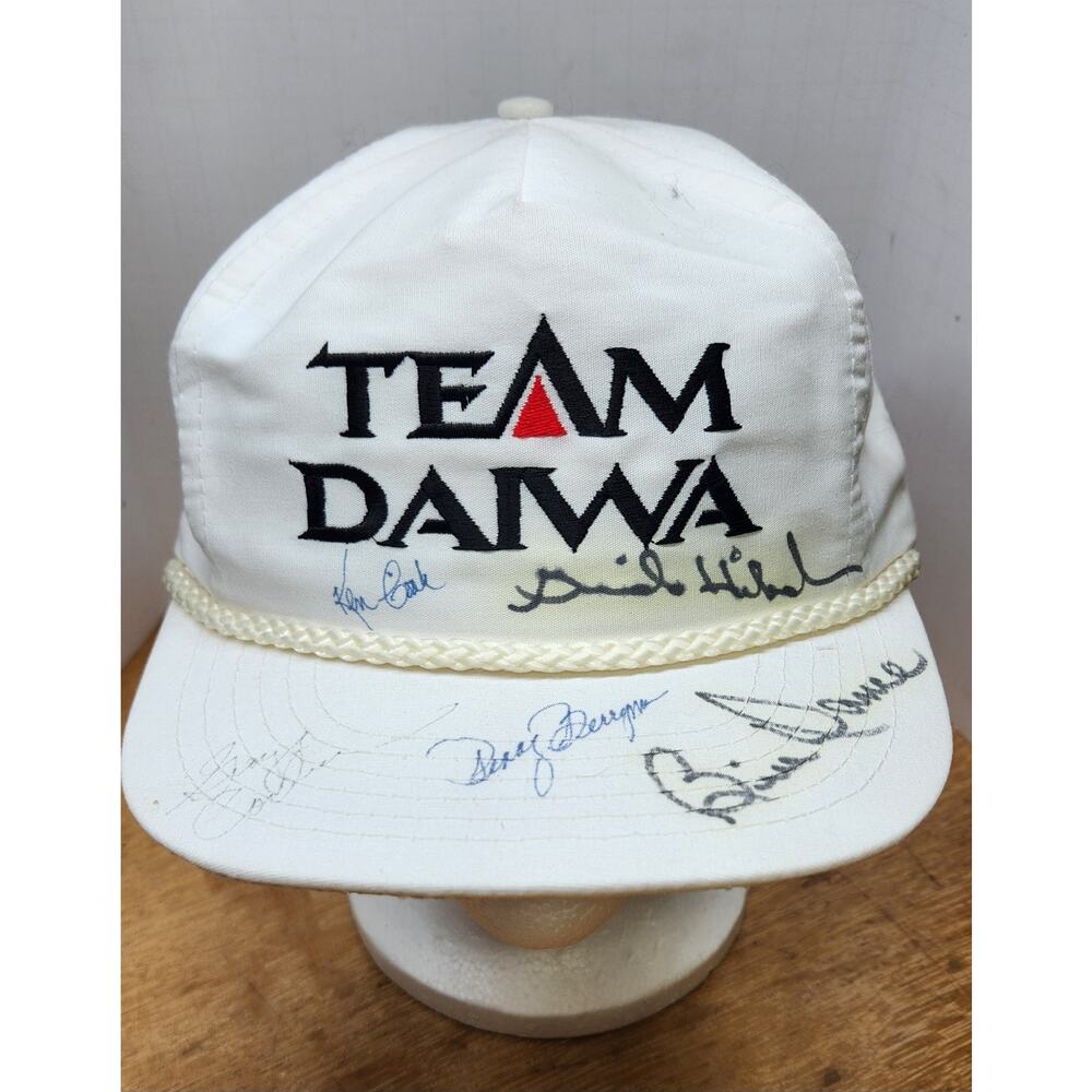 RARE!! Team Daiwa Fishing Snapback Signed‎ Founding Members Bill Dance, Ken Cook